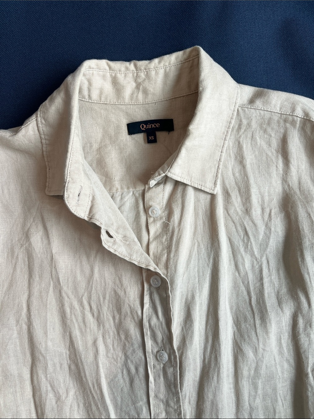 Quince 100% Linen Long Sleeve Roll-Tab Button-Up Shirt in Oatmeal Size XS - Picture 4 of 10